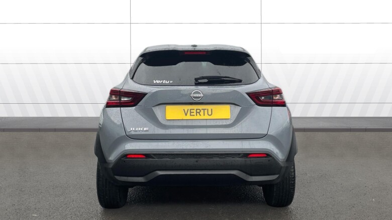 Nissan Juke 1.0 DiG-T N-Connecta 5dr DCT Petrol Hatchback